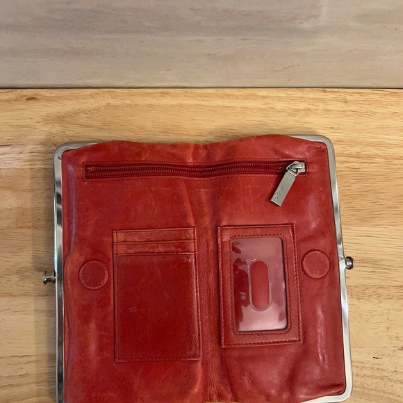 HOBO Lauren Polished Leather Double Frame Design Vintage-Inspired Aesthetic - Picture 7 of 16